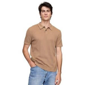 GAP Men’s Regular Fit Short Sleeves Collared T-Shirt